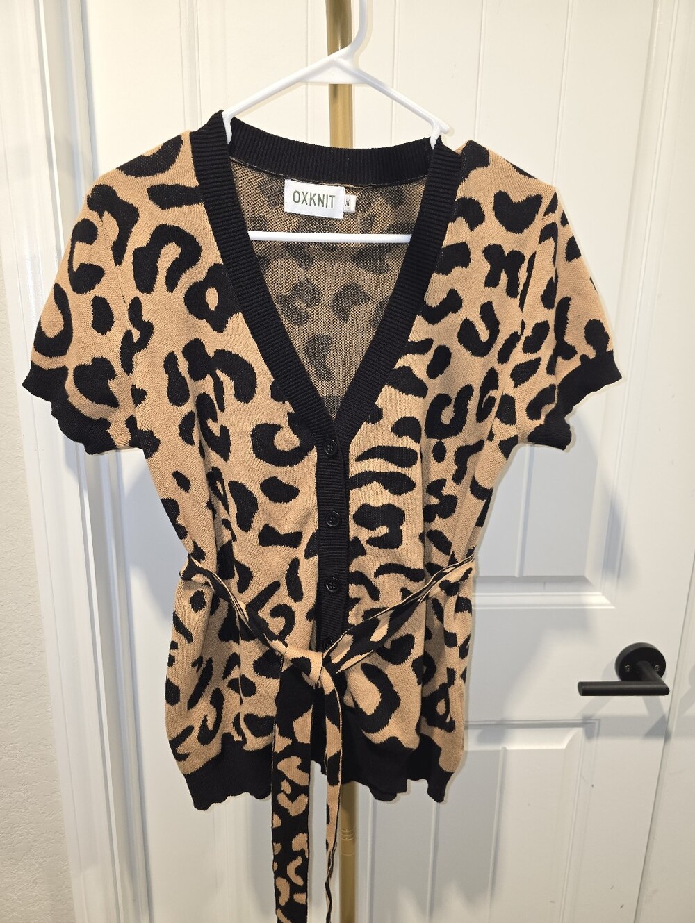 Oxknit Womens XL Leopard Cheetah Sweater Top Shirt Belt
